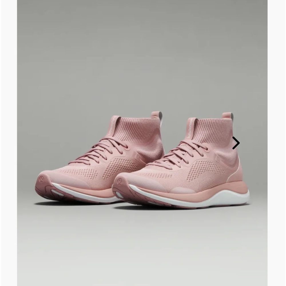 Lululemon chargefeel mid Women’s workout shoes